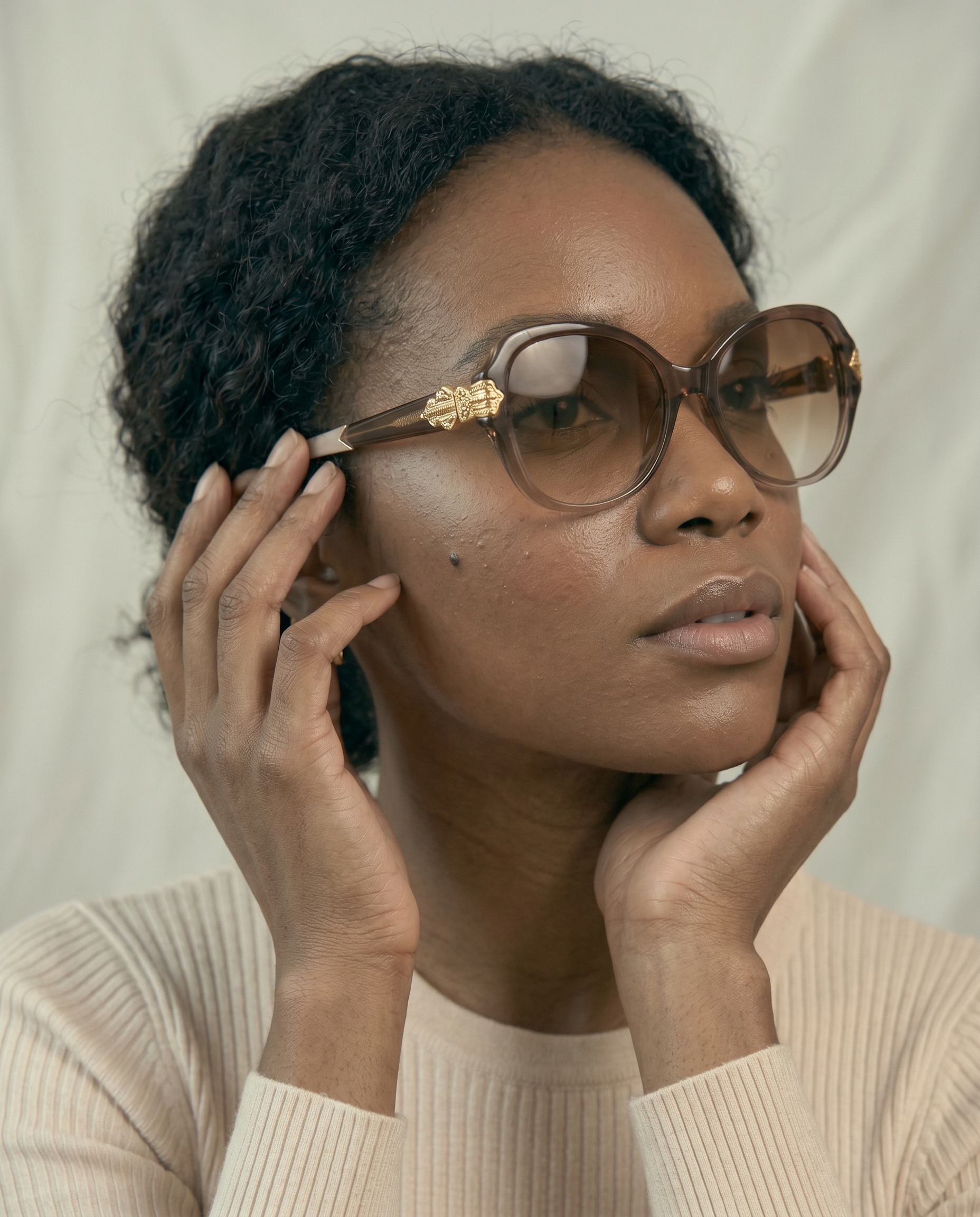 Elegant Brown Gradient Oversized Sunglasses for Women